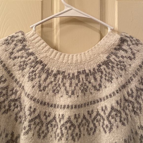 #32 J Jill Sweater Fair Isle White Gray Oversized Round Neck WM SZ M Warm Cozy - Picture 9 of 13